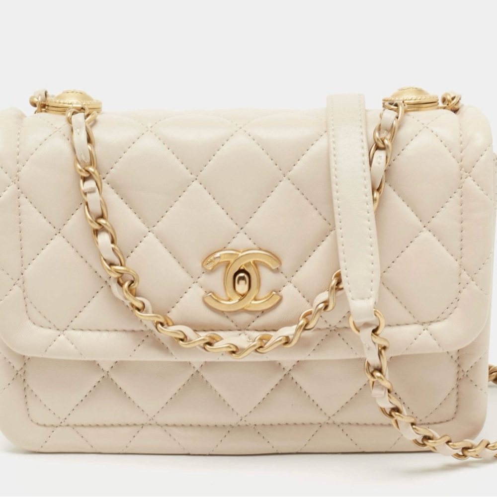 Chanel Lambskin Quilted Buttons Flap